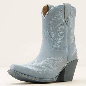 Chandler Western Boot Ariat Women's Blue Western Ankle Boots